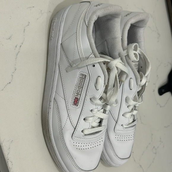 Reebok Classic women size 9 - Picture 2 of 6